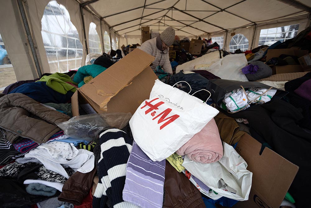 Clothing from donations - ph: Nestor Barbitta